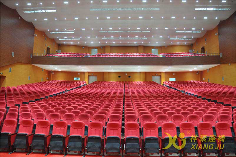 專業(yè)禮堂椅就選祥聚！