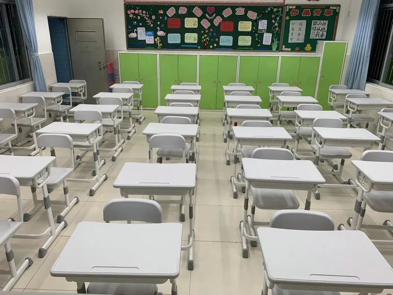 警惕?。?！別再讓你家孩子駝背了！